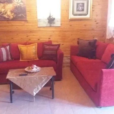 Hébergement de vacances Nikol House