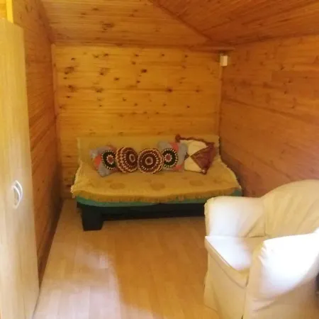 Nikol House Semesterbostad *